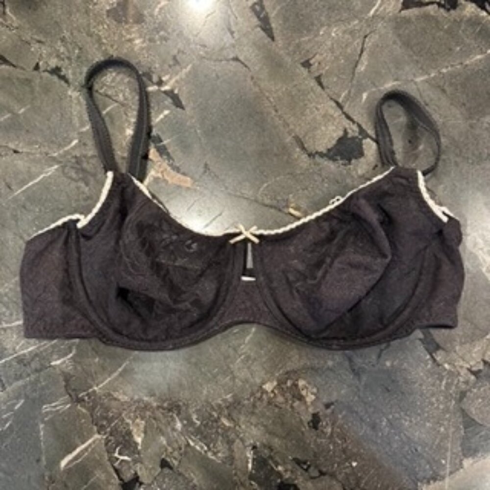 Like New - No Padding Lace Bra